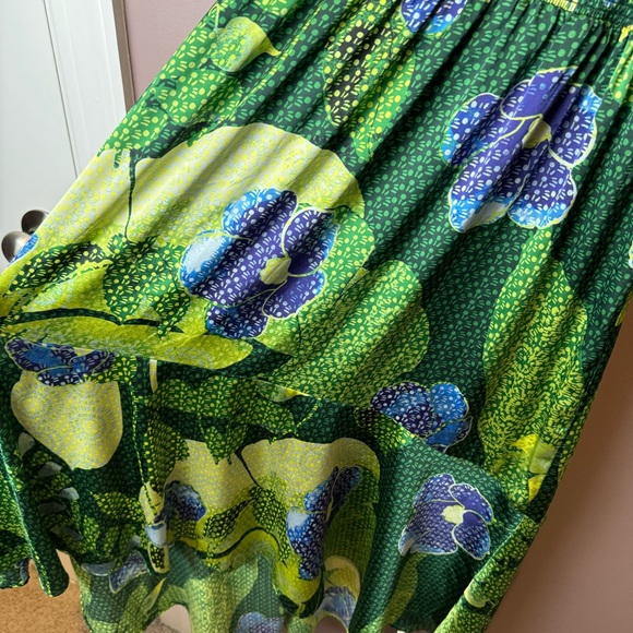 WHBM Tropical Floral Green Sleeveless Halter Maxi Dress 2 - Picture 6 of 12